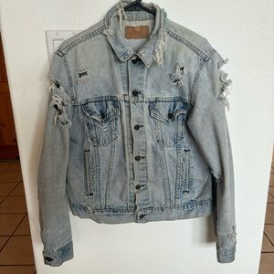 Vintage Distressed Levi’s Denim Jacket